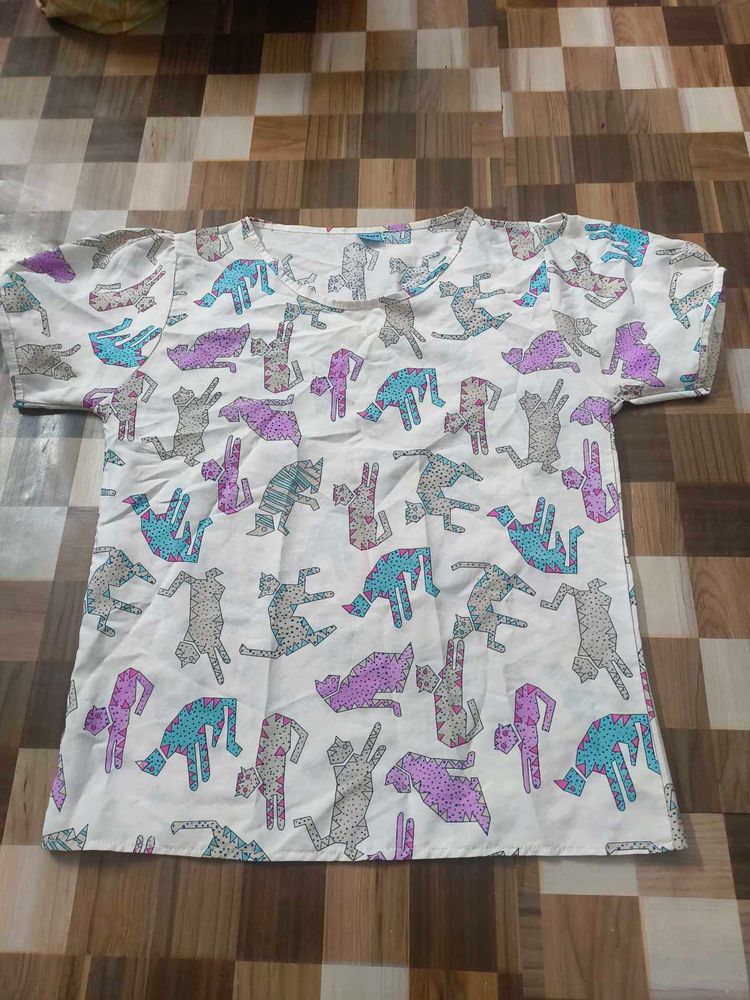 Cat Print T-Shirt