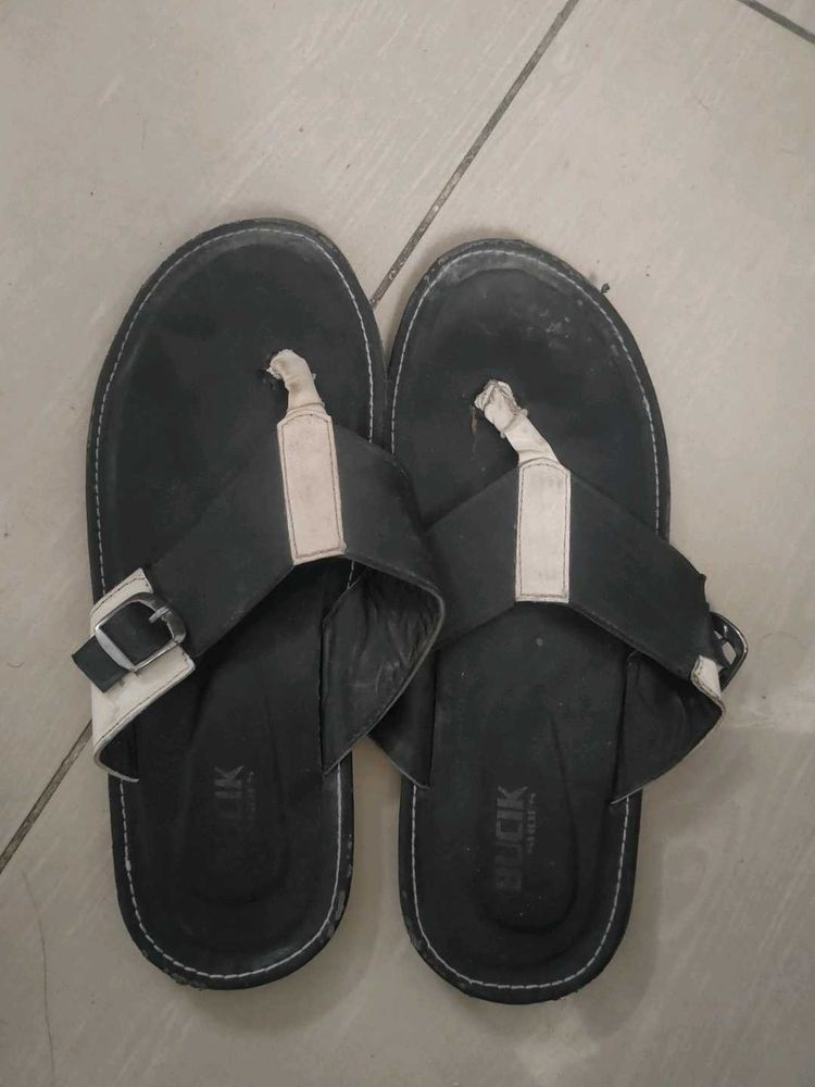 Men's Black Flip-Flop Sandals