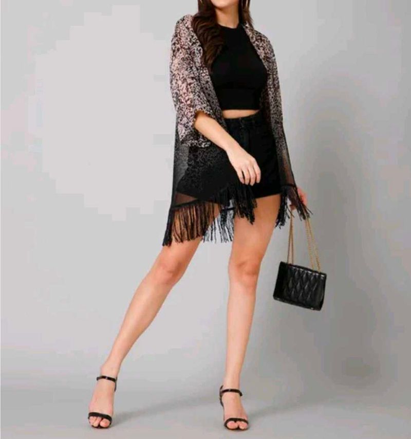 Combo Of Beautiful Shrug Top With Shorts