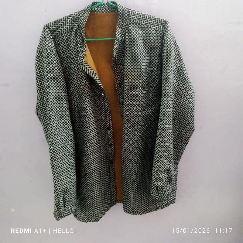 black band collar warm shirt