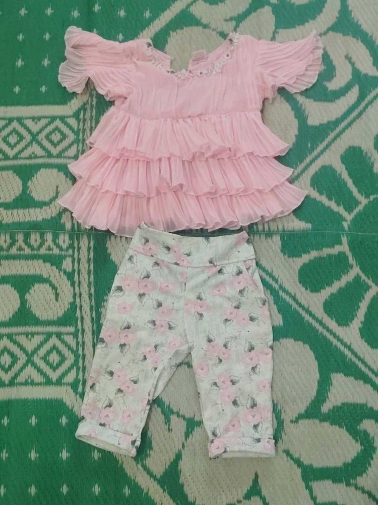Cute Pink Ruffle Top &amp; Floral Pants Set