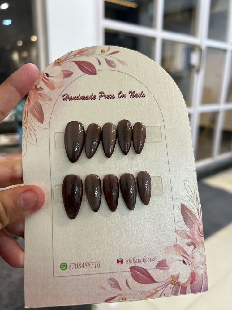 Black Mettalic Press On Nails