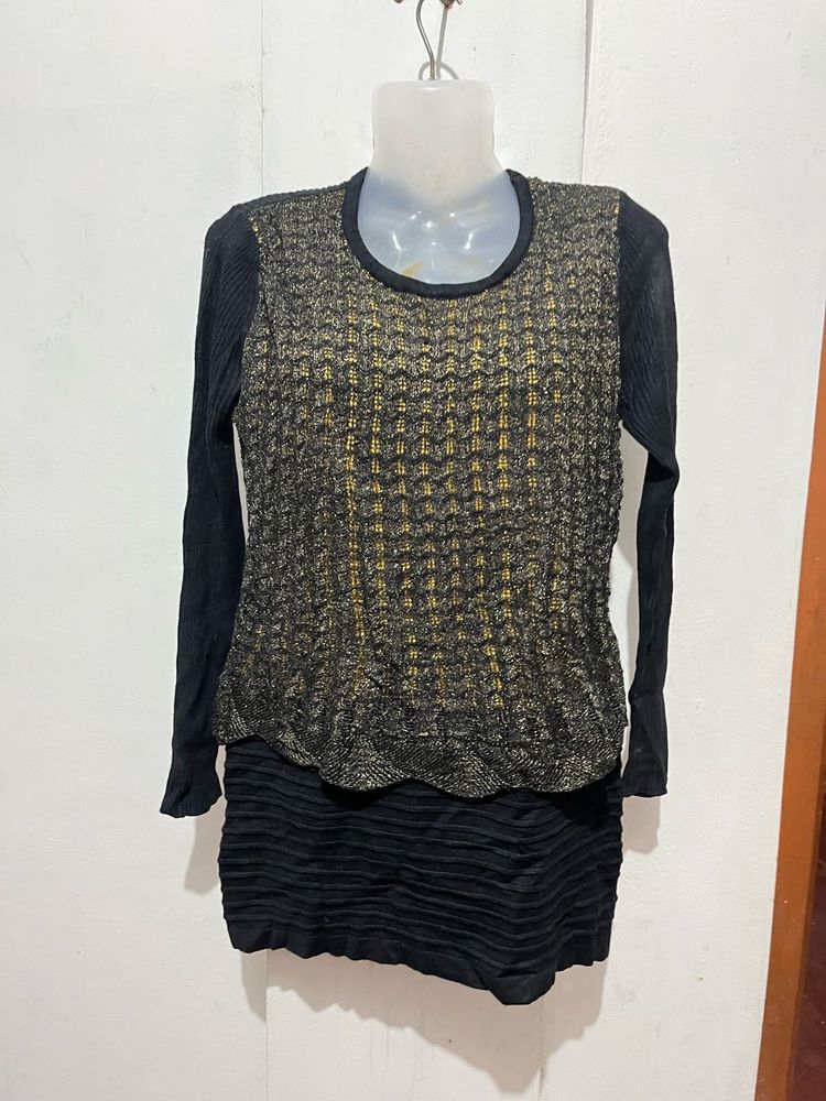 Sparkly Black &amp; Gold Top