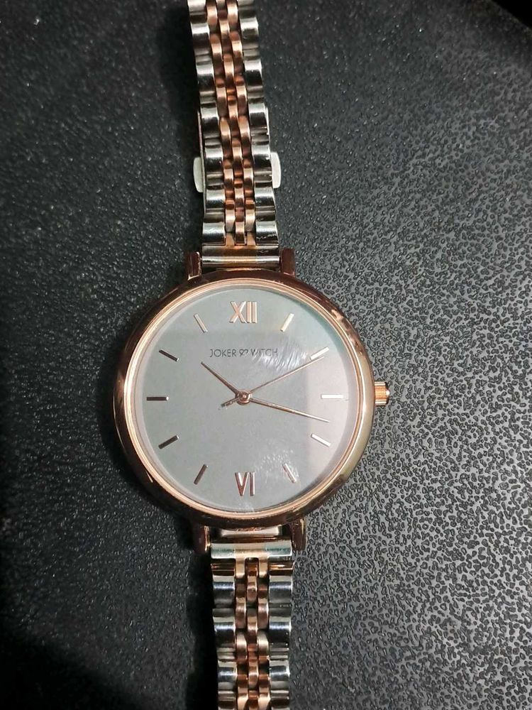 Grey Dial And Rosegold Chain Watch