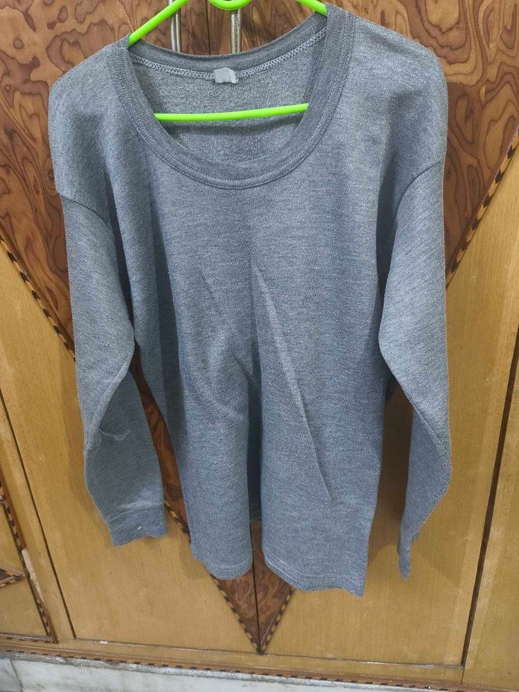 Comfortable Grey Long Sleeve Top