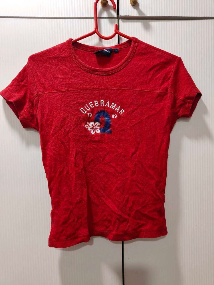 Vibrant Red "Quebramar" Graphic Tee