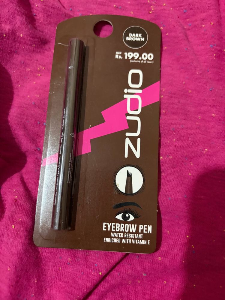 Eyebrow pen