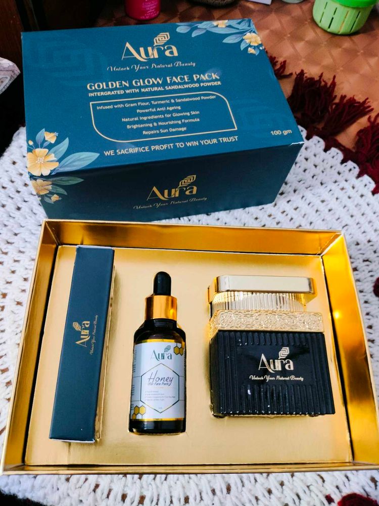 Aura Golden Glow Face Pack &amp; Honey Serum
