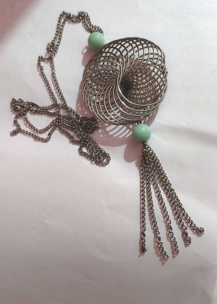 Chic Silver Tassel Pendant Necklace