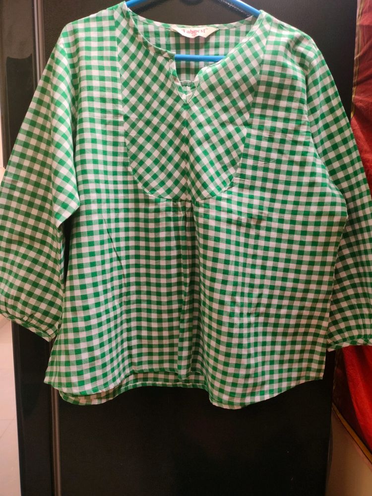 Fabnest Top, Never Worn But Took Off The Tag