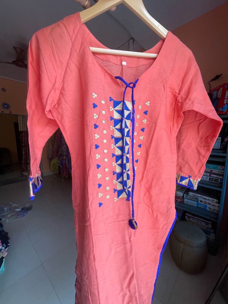 Pretty Peach Kurta with Blue Detail