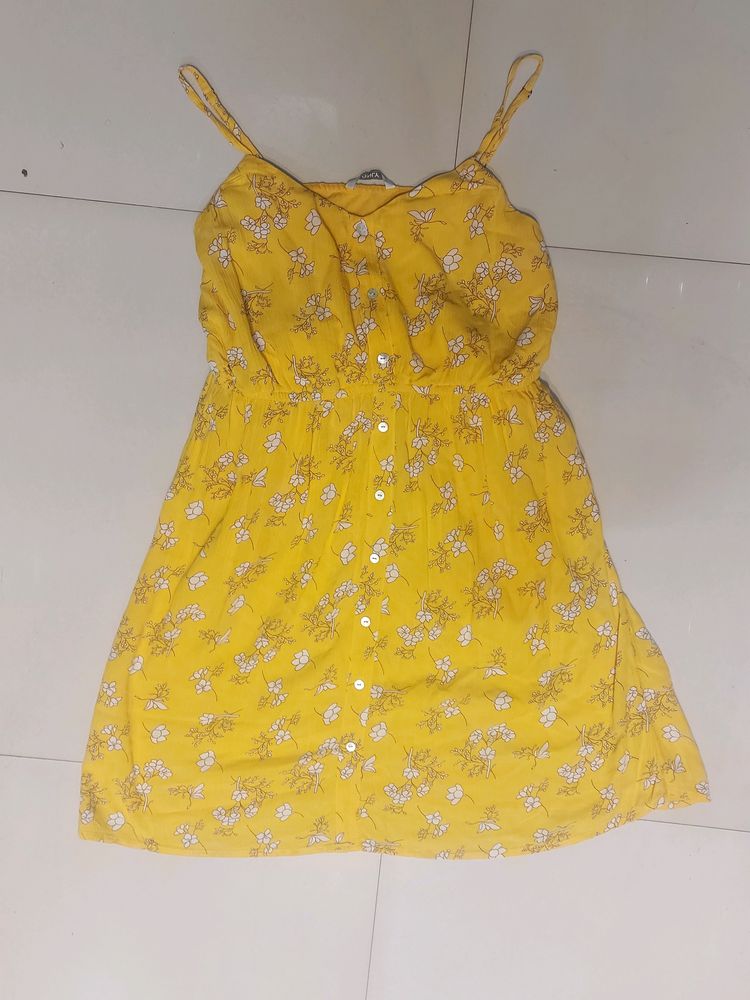 Beautiful  Yellow Mini Dress