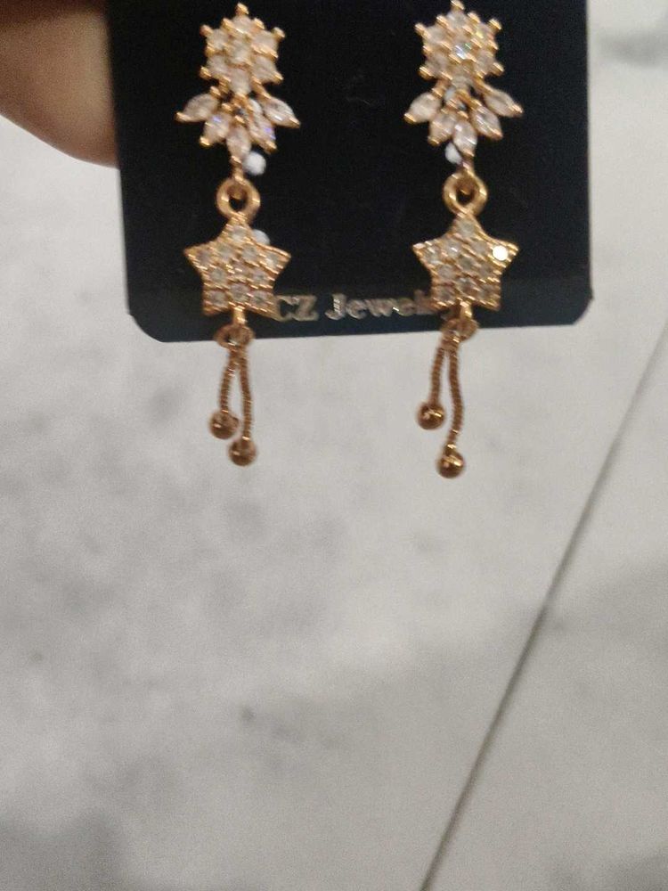 Charming Star Drop Earrings