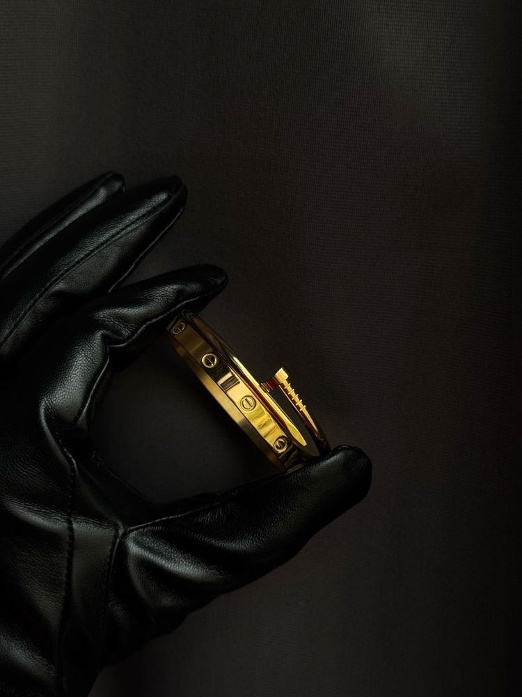 Elegant Gold Anti Tarnish Bangle Bracelet