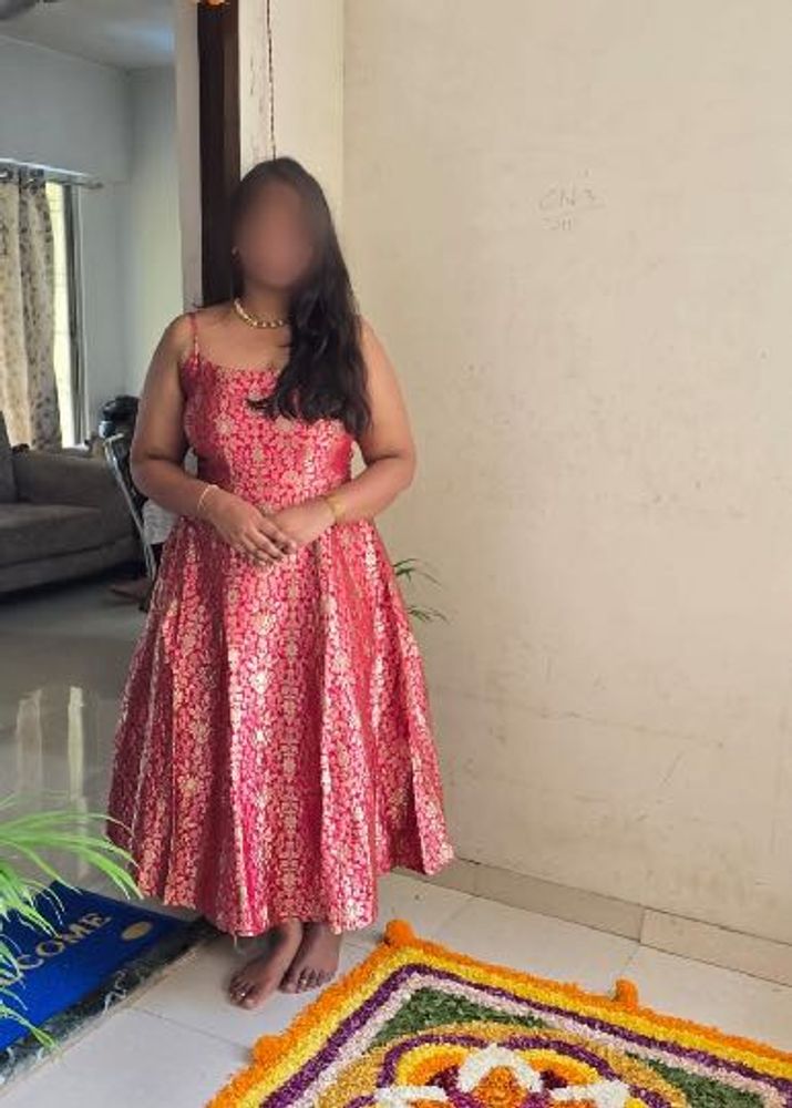 Elegant Brocade Ethnic Gown
