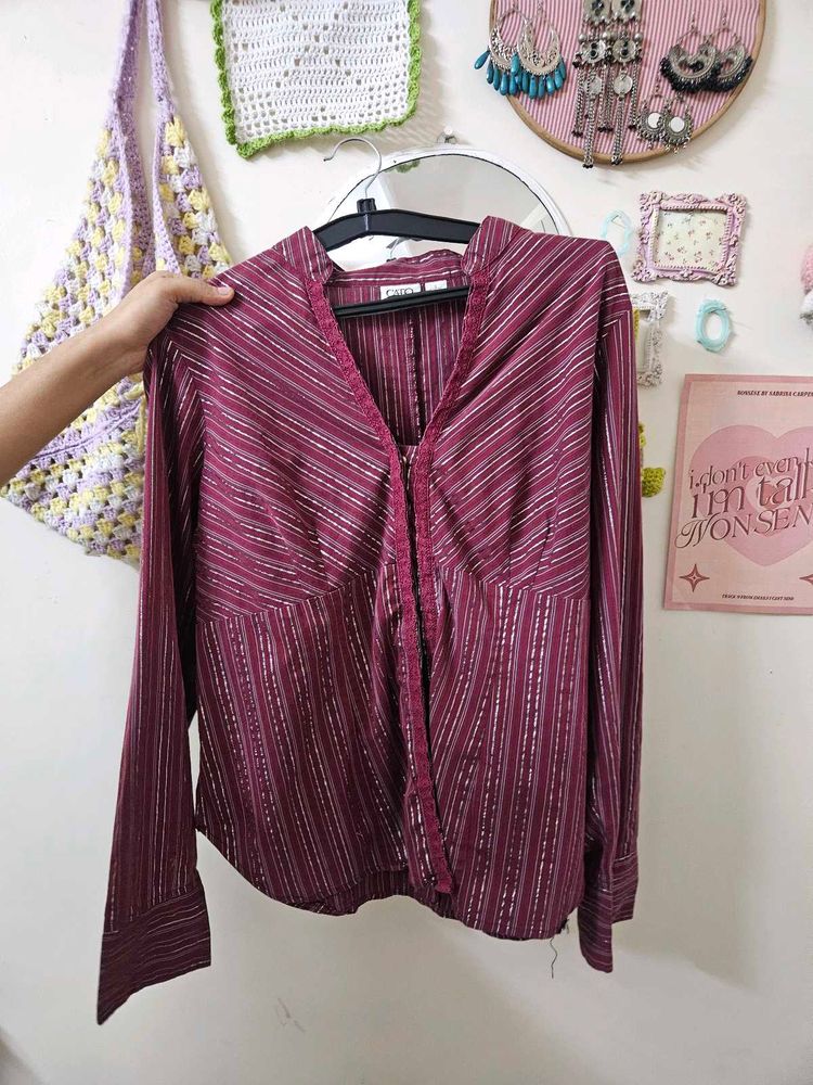 Chic Striped V-Neck Blouse