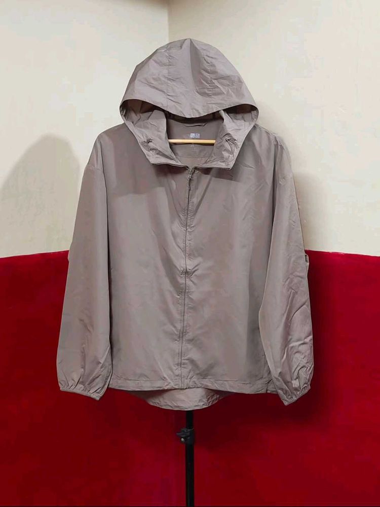 Uniqlo Hooded Lightweight Jacket