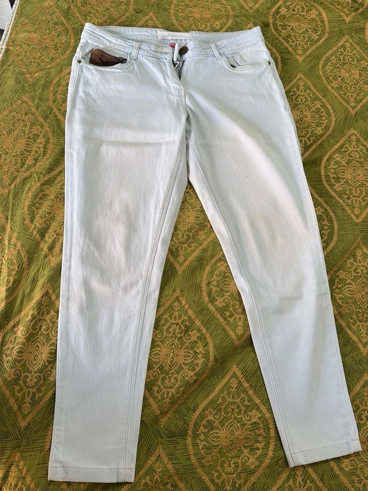 Light Wash Denim Jeans