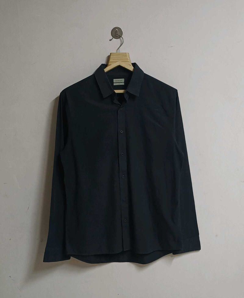 Classic Black Men's Shirt