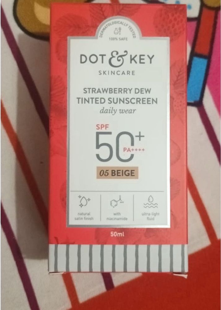 Dot &amp; Key Strawberry Dew Tinted Sunscreen