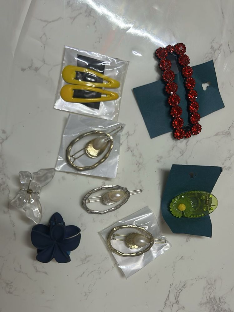 Assorted Hair Clips &amp; Barrettes Set