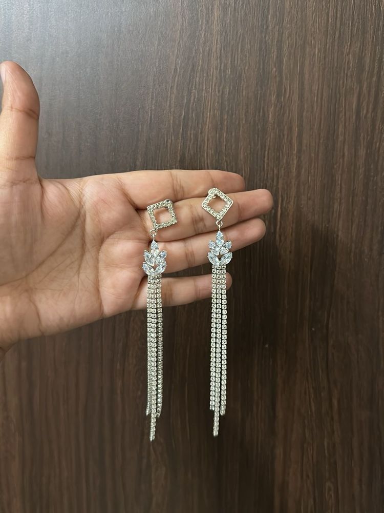 unused antitarnish  Rhinestone Tassel Earri