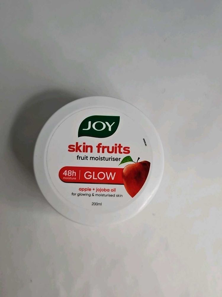 Joy Skin Fruits Fruit Moisturiser