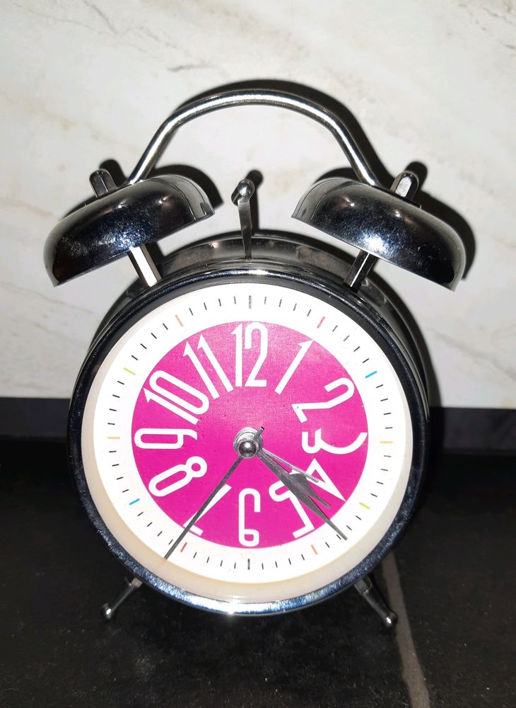 Table Clock ⏰️