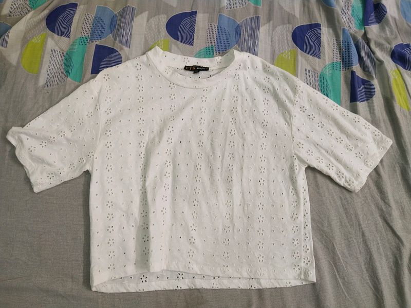NEW Top