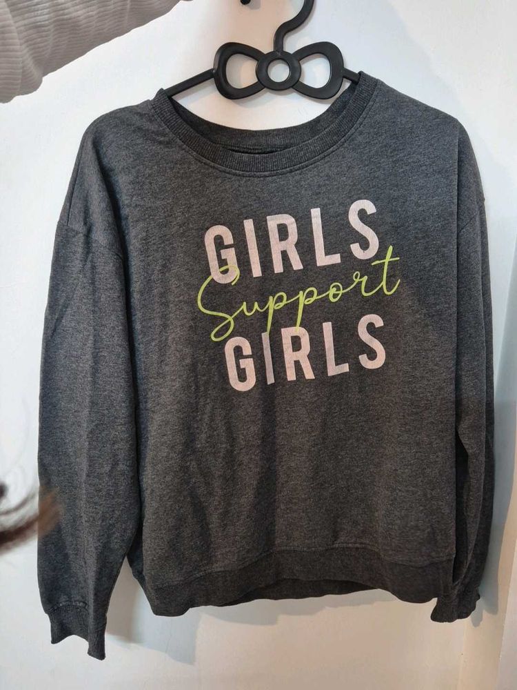 Support Girls Graphic Sweatshi