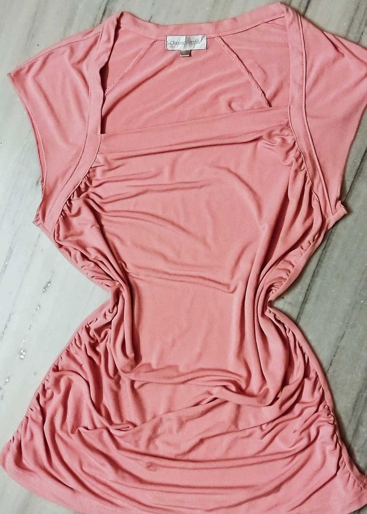 🍃🌸Y2k Chic Ruched Pink Top