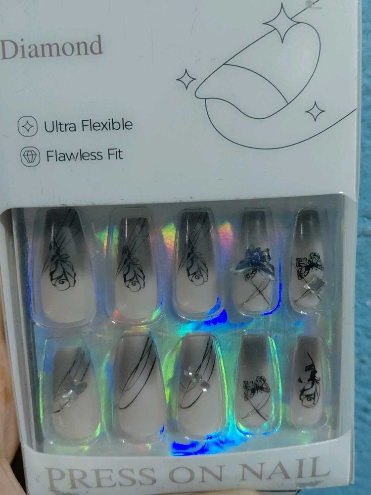 Diamond Press On Nails -