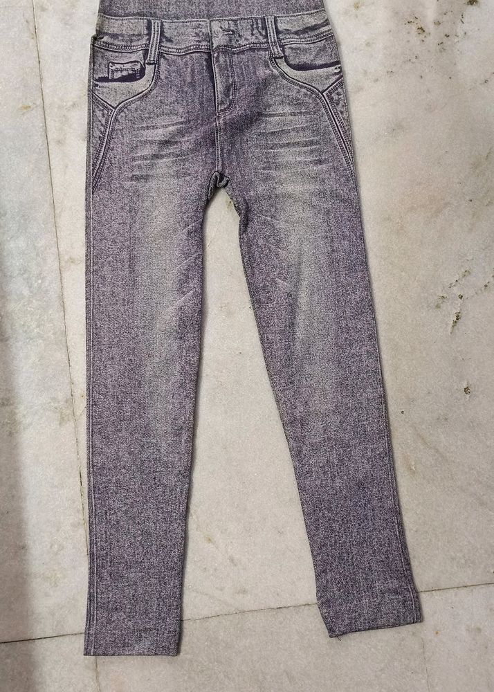 Brand New Cotton Distressed Denim Look, Fully Stretchable Jegging, Grey Colour