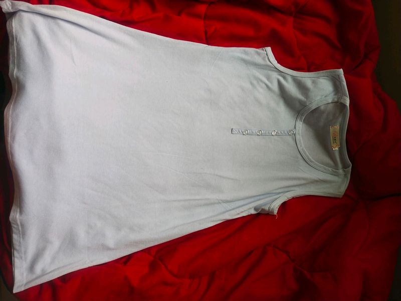long top or can be used as night gown