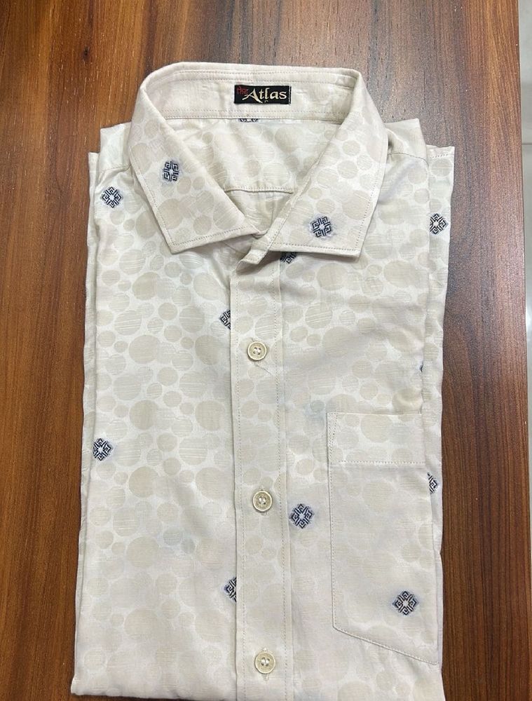 Atlas Patterned Button-Down Shirt