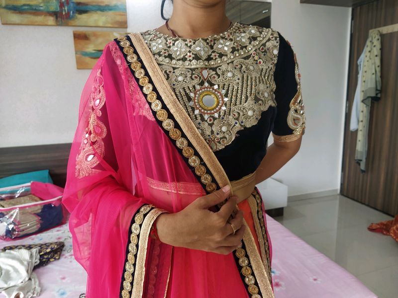 mirror, jardoshi, embroidery work blouse