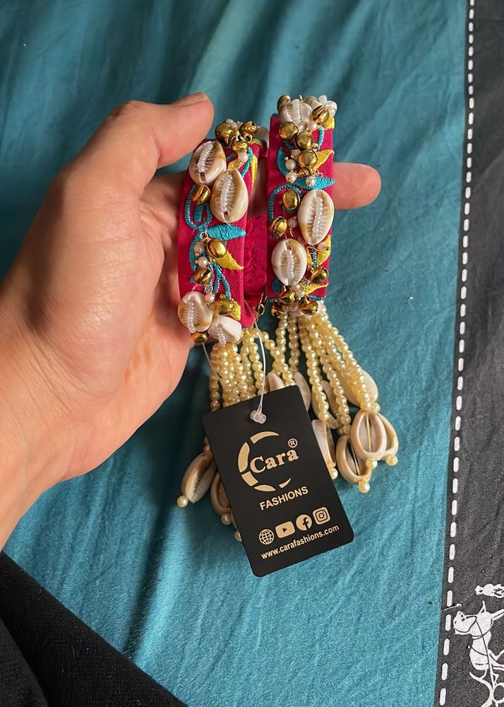 Cara Boho Seashell &amp; Bell Bangles