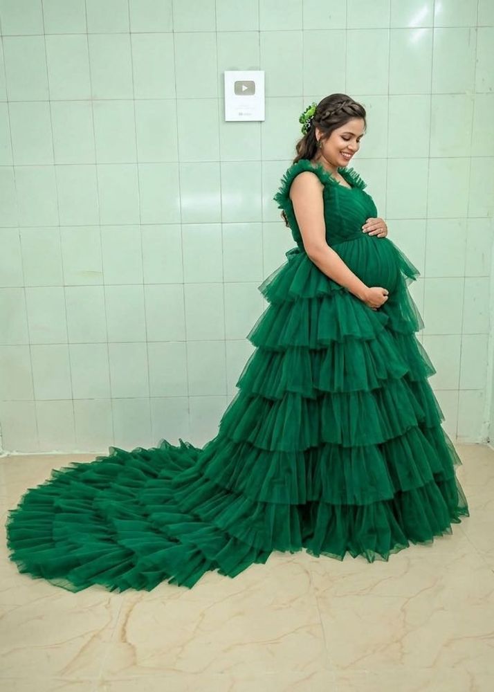 green tail gown RB 9