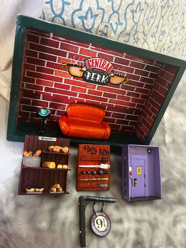 combo Miniature Collectible Display