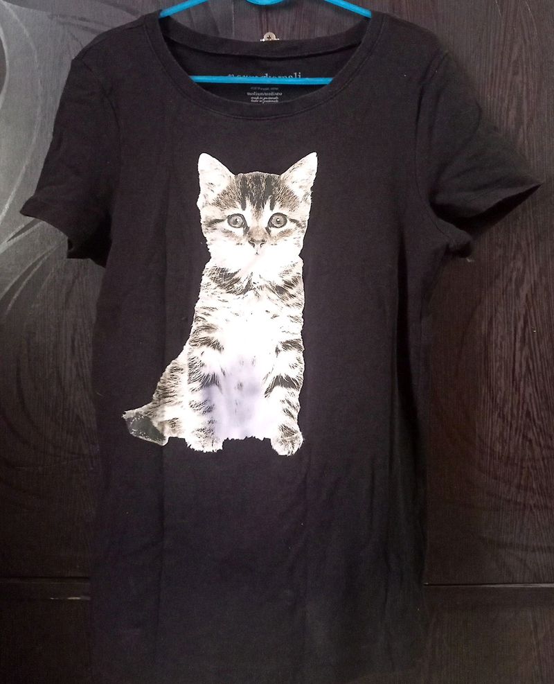 Women Combo Kitty Tops with Jockey Pant.