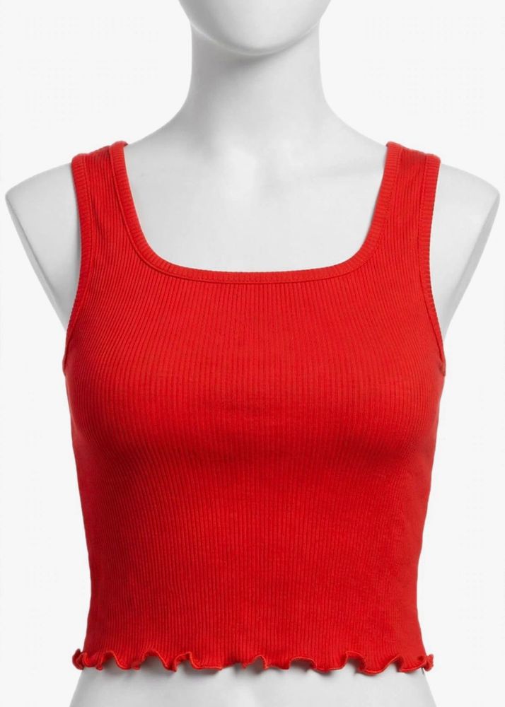 Red Ribbed Lettuce Hem Crop Top