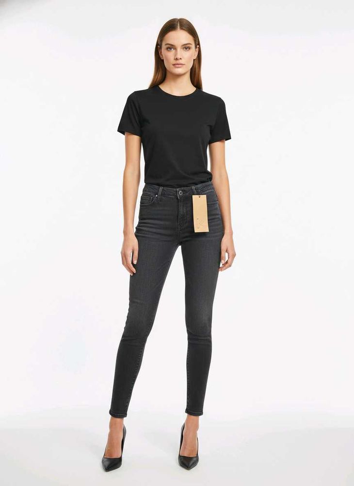 Stylish Gray Skinny Jeans