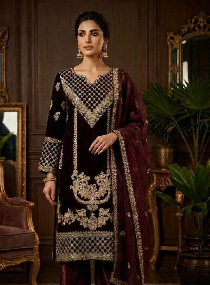 Elegant Velvet Kurta Set with Dupatta