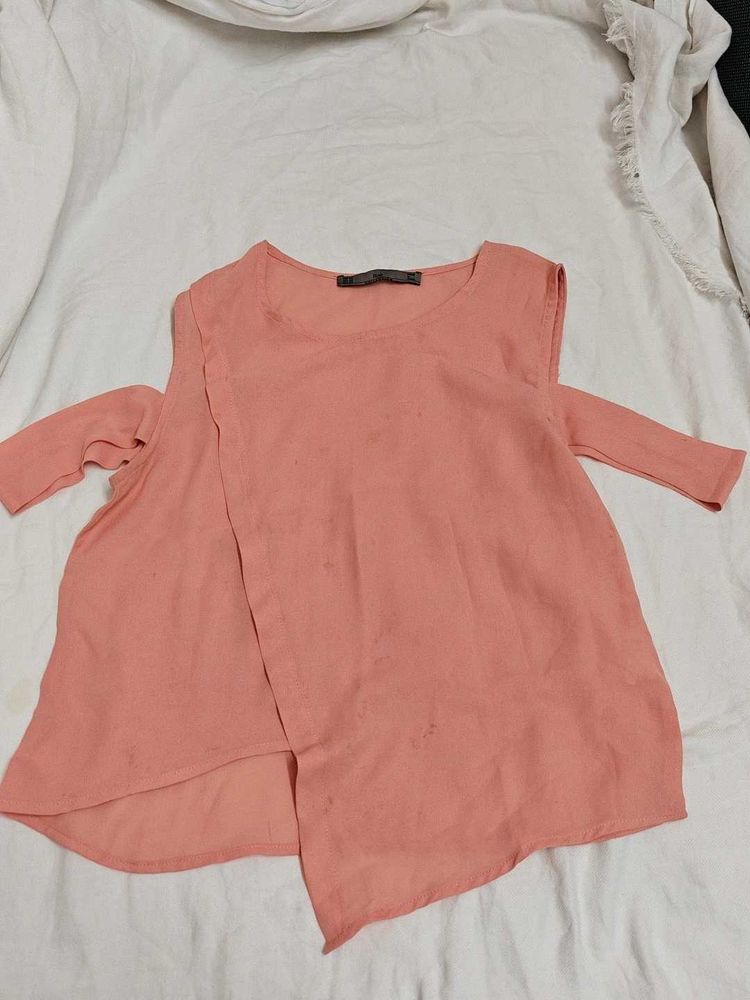 Flowy Coral Cold Shoulder Top