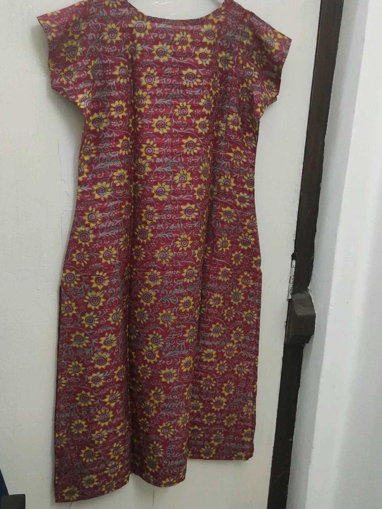 Maroon Floral Print Kurta