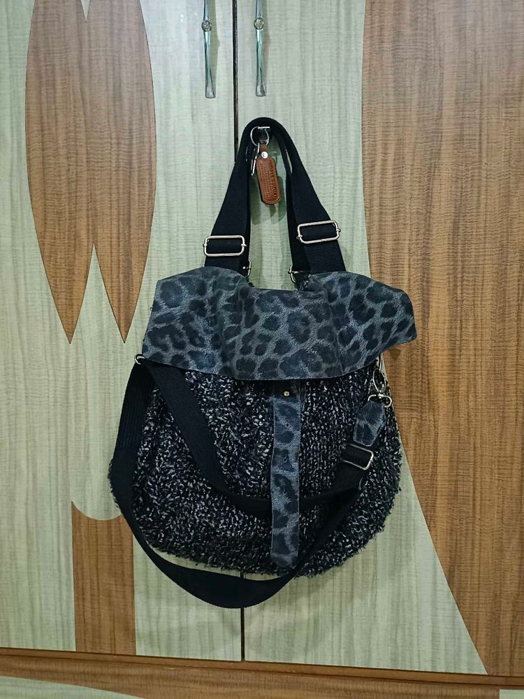 Stylish Leopard Print Hobo Bag