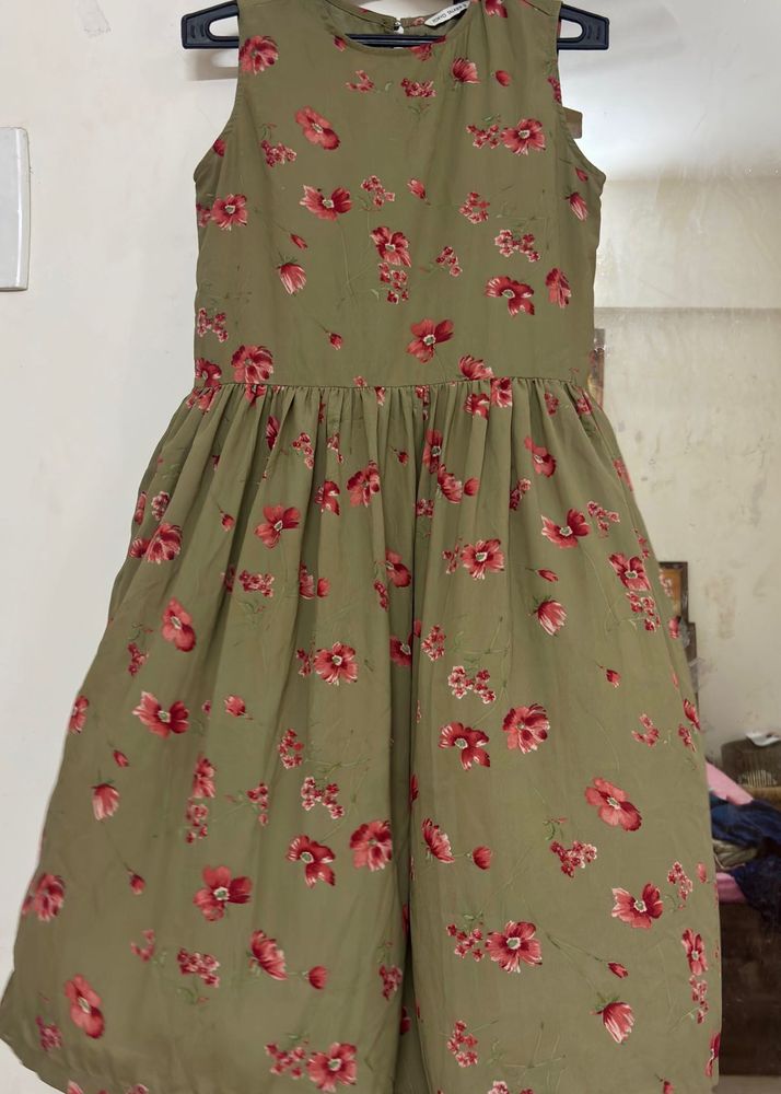Floral Print A-Line Midi Dress