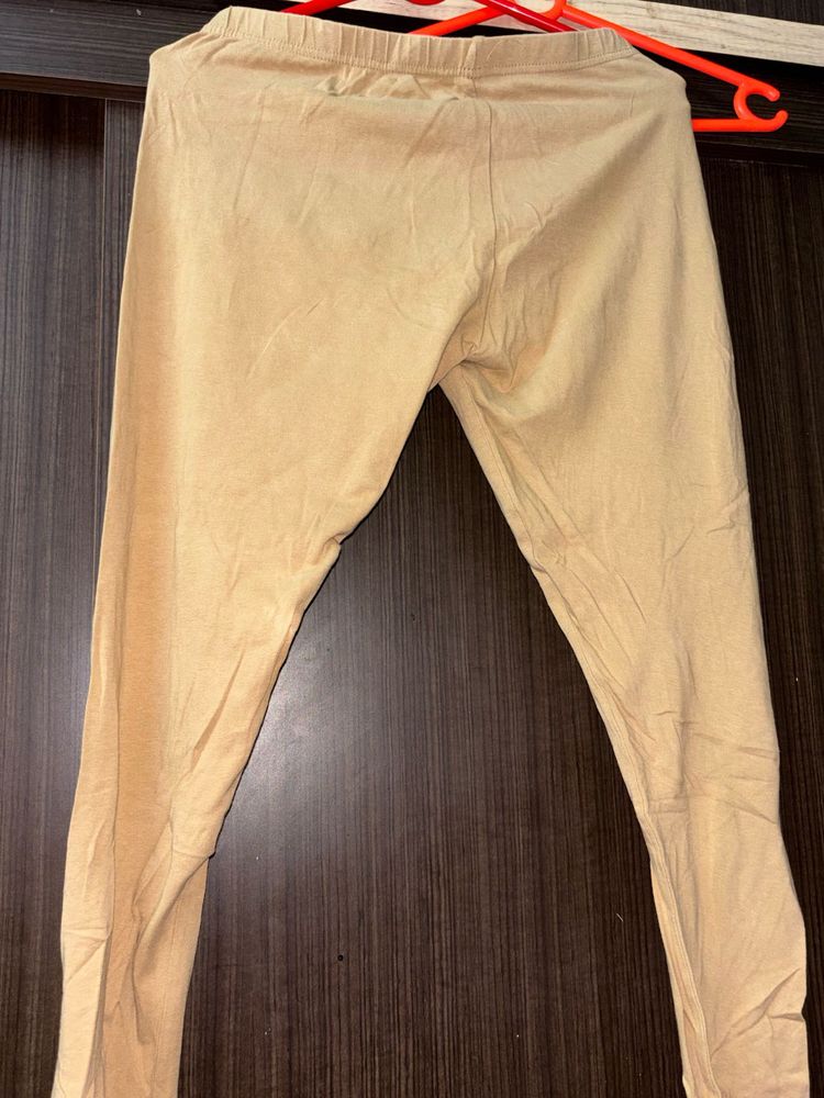 Comfortable Beige Leggings