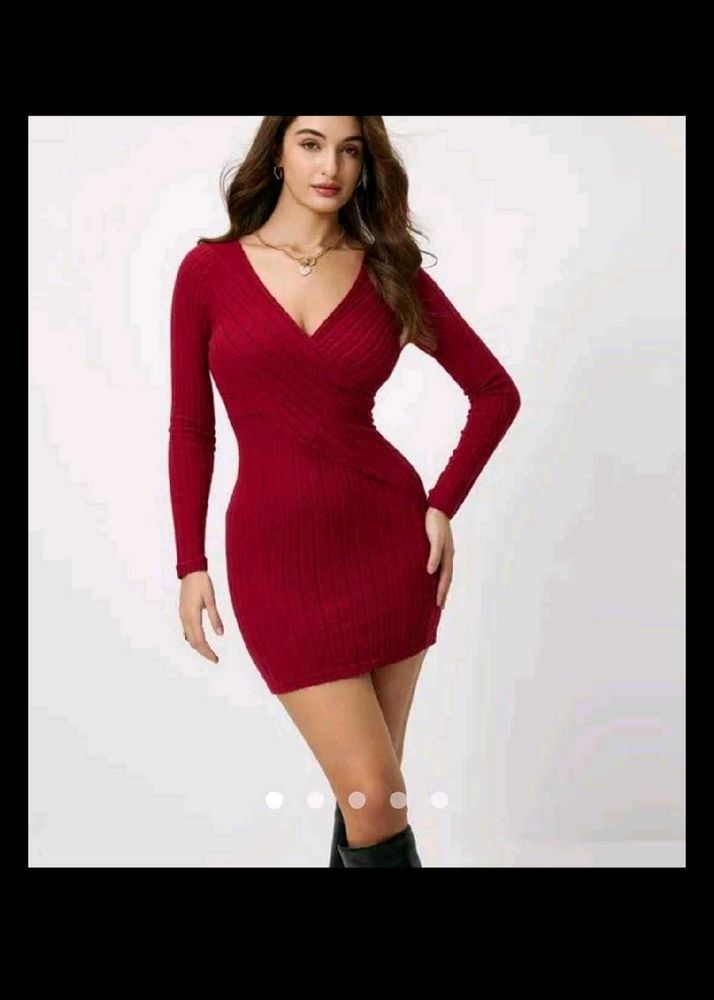 Stunning Ribbed Burgundy V-Neck Dress