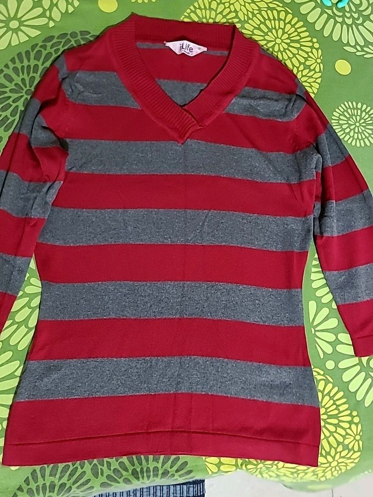 Red And Grey V-neck Sweatshirt